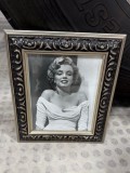 SMALL-MONROE